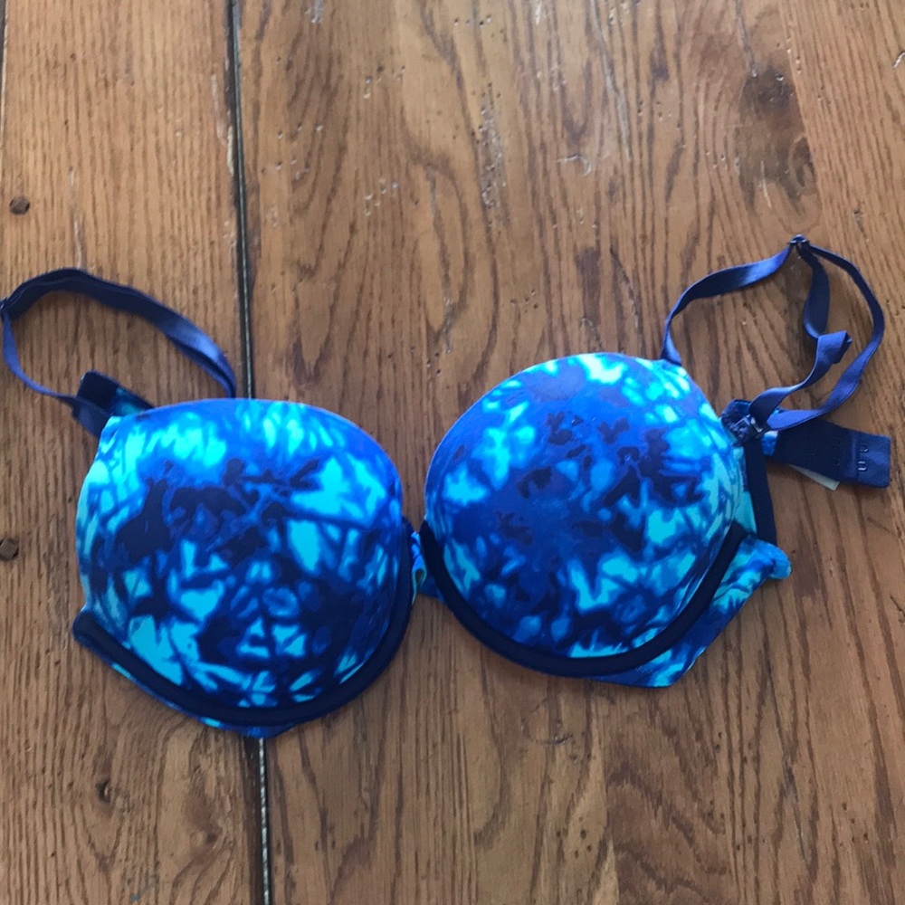 34 d blue bra